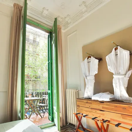 Mihlton Boutique (adults Only) 4*