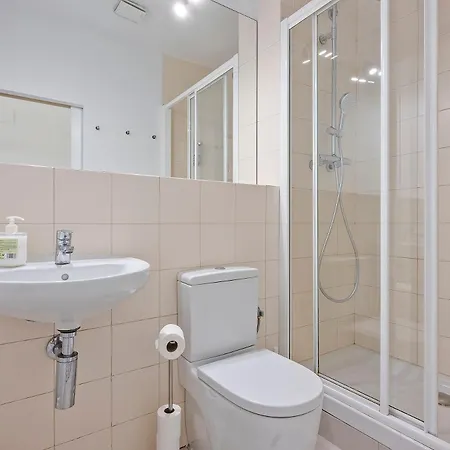 Mihlton Boutique (adults Only) Bed and breakfast Barcelona