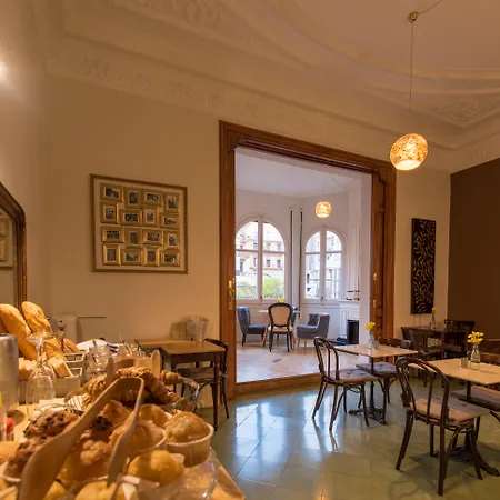 Alojamento de Acomodação e Pequeno-almoço Mihlton Boutique (adults Only)
