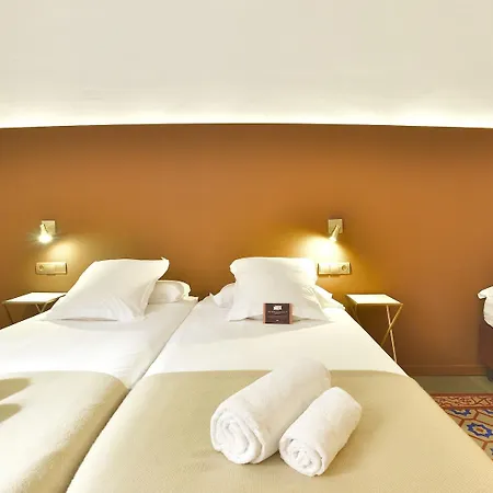 Alojamento de Acomodação e Pequeno-almoço Mihlton Boutique (adults Only) 2*